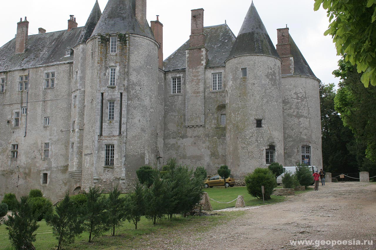 Фото замка Мен-сюр-Луар