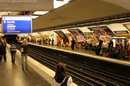 Парижское метро, станция Bastille