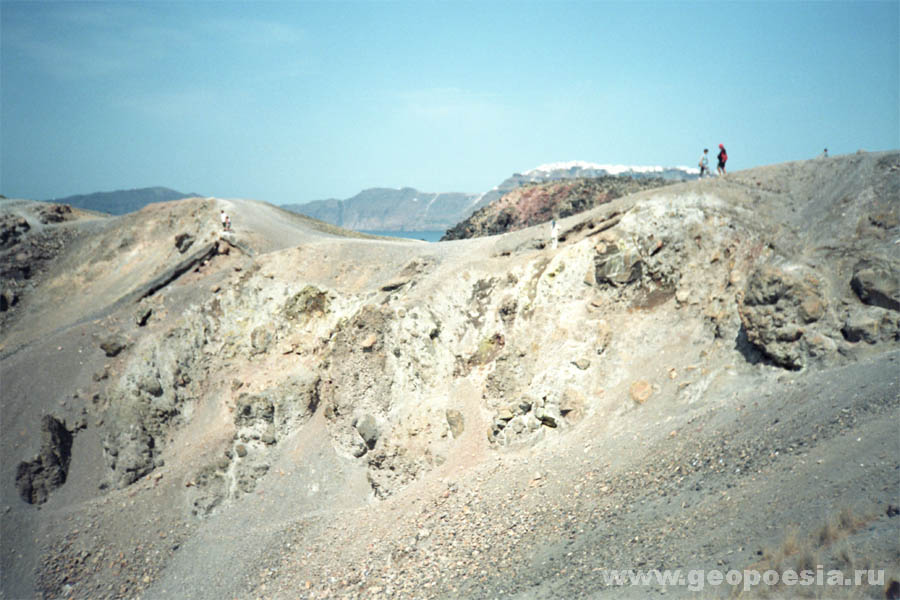 Фото вулкана на Санторини
