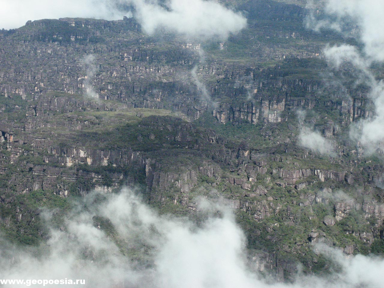 Фото поверхности Гвианского плато