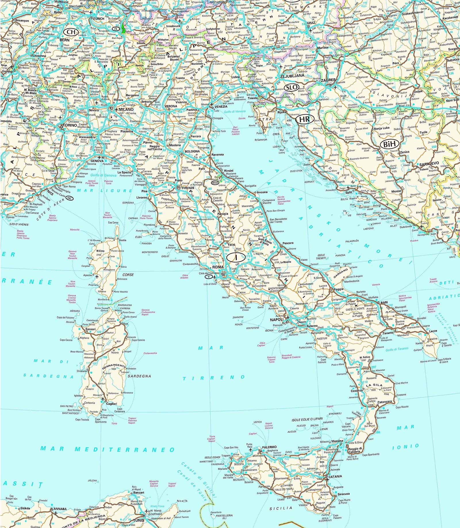 Большая административная карта Италии. Map of Italy